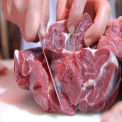 بازار گوشت متشنج نمی شود/ افزایش قیمت کاملا طبیعی است