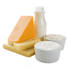 یک عضو کمیسیون کشاورزی: بازار مصرف پاسخگوی افزایش قیمت شیر نیست