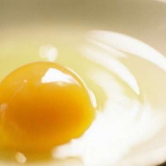 فریب تخم‌مرغ‌های زرده طلایی را نخورید